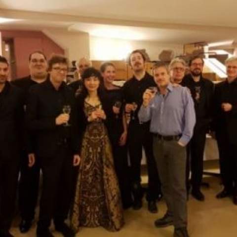Con le viole dei Berliner Philarmoniker in occasione dell'esecuzione del mio brano BACK TO THE VIOLA  alla Philarmonie